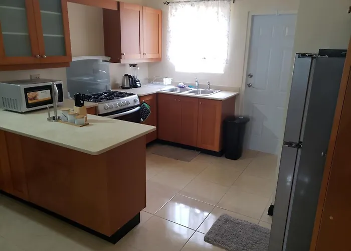 Close To Area And Airport Montego Bay