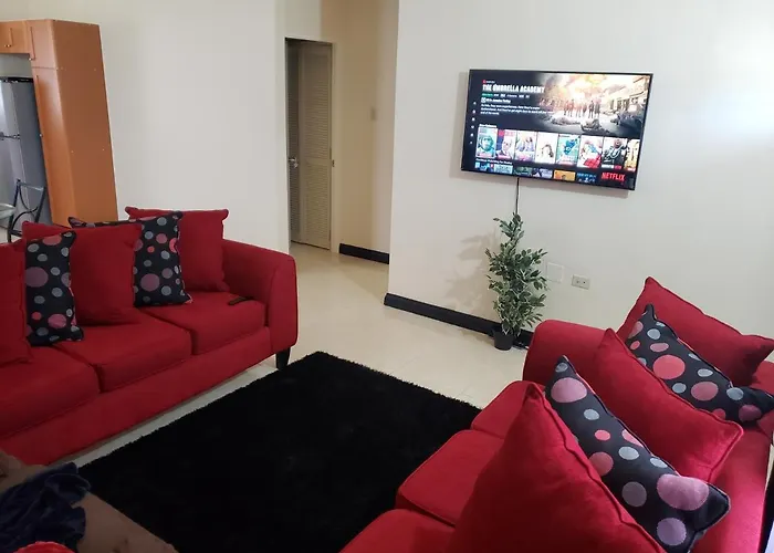 Holiday home Close To Area And Airport